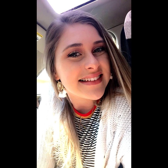 Meet your Posher, Kaylyn - Picture 1 of 1